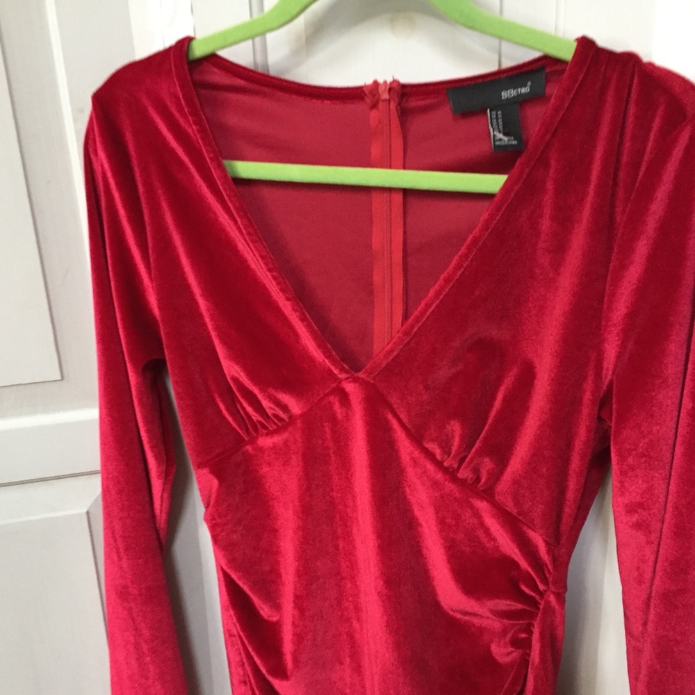 SBetro Red Velvet Dress w/ Ruched Sides - Picture 10 of 16